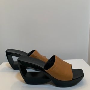 Robert Clergerie Leather Cut-out Wedge Mule SZ 9.5